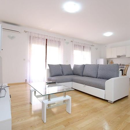 Apartment Borik Beach 86 Задар Экстерьер фото
