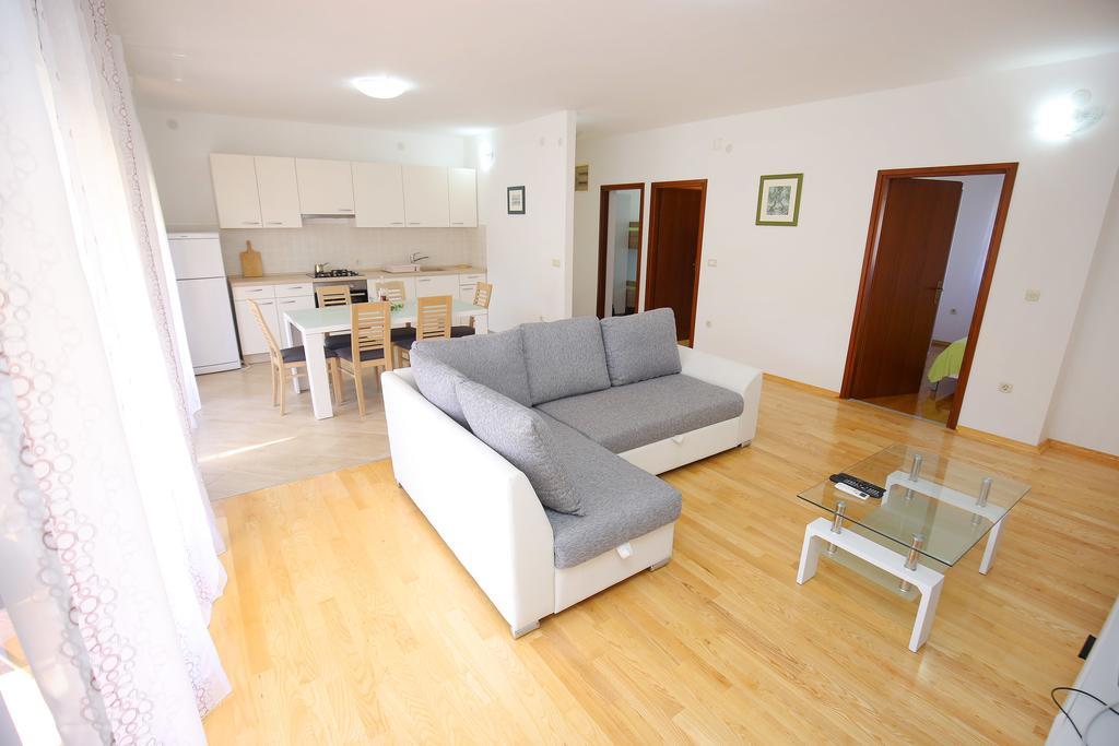 Apartment Borik Beach 86 Задар Экстерьер фото