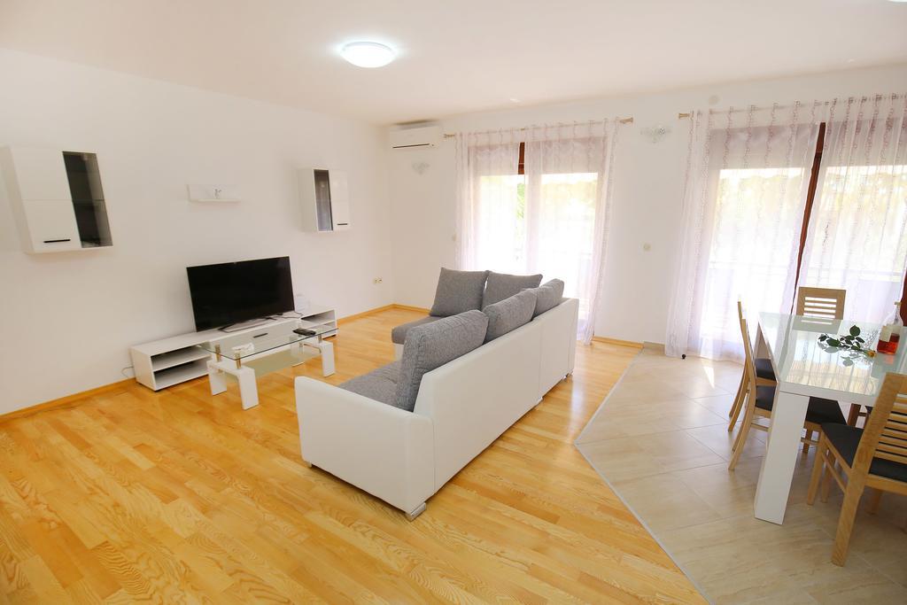 Apartment Borik Beach 86 Задар Экстерьер фото